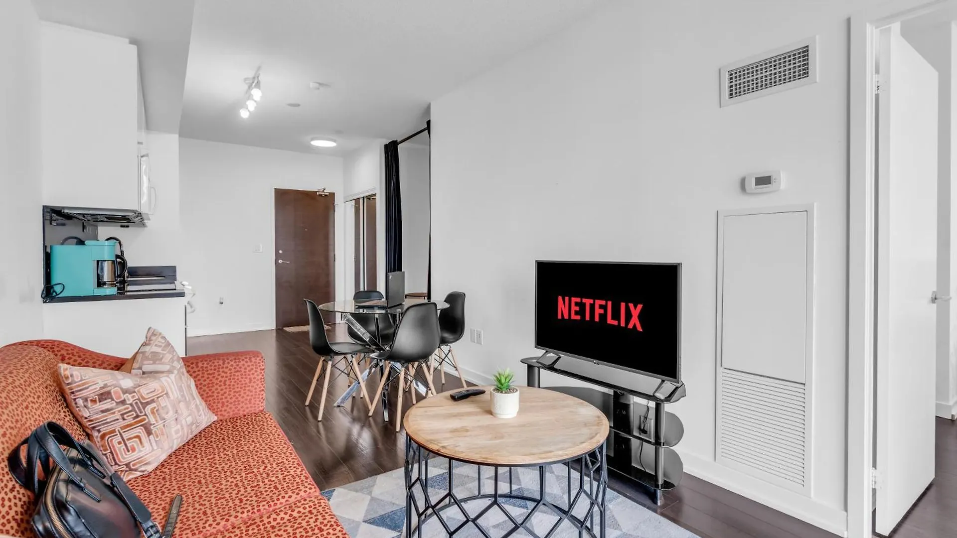 טורונטו Prestige Downtown Suite - Free Parking
