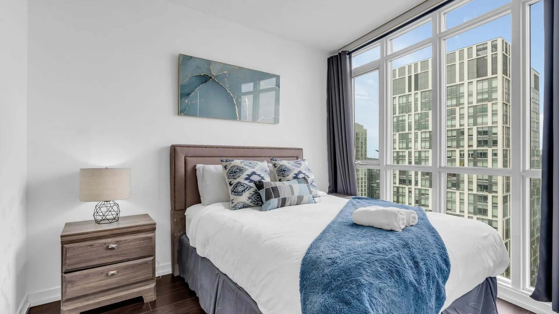 דירה טורונטו Prestige Downtown Suite - Free Parking קנדה