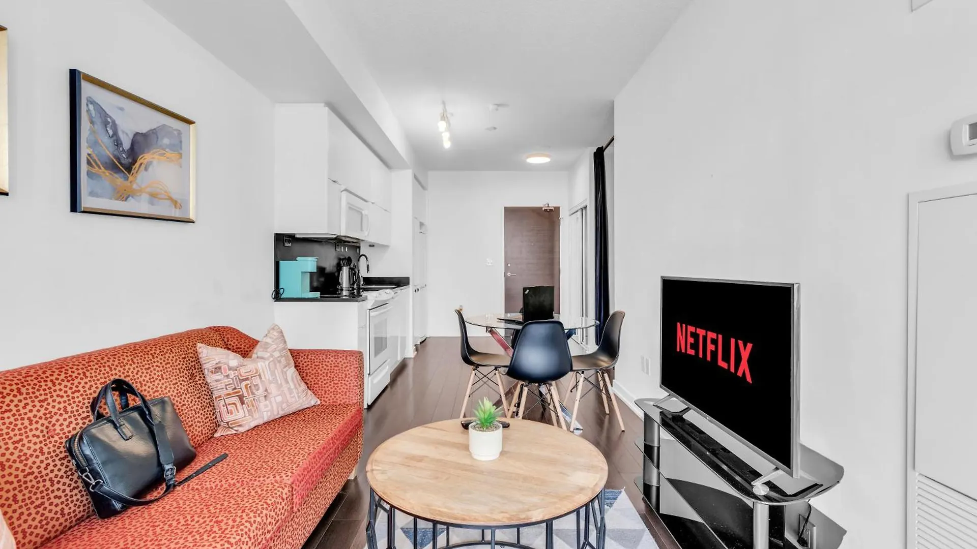 דירה טורונטו Prestige Downtown Suite - Free Parking